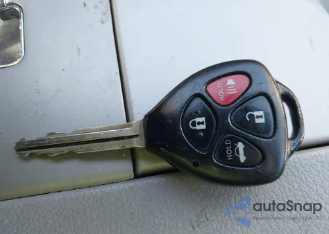 2009 Toyota Camry Le z USA, uszkodzony, nr VIN 4T1BE46K69U859525